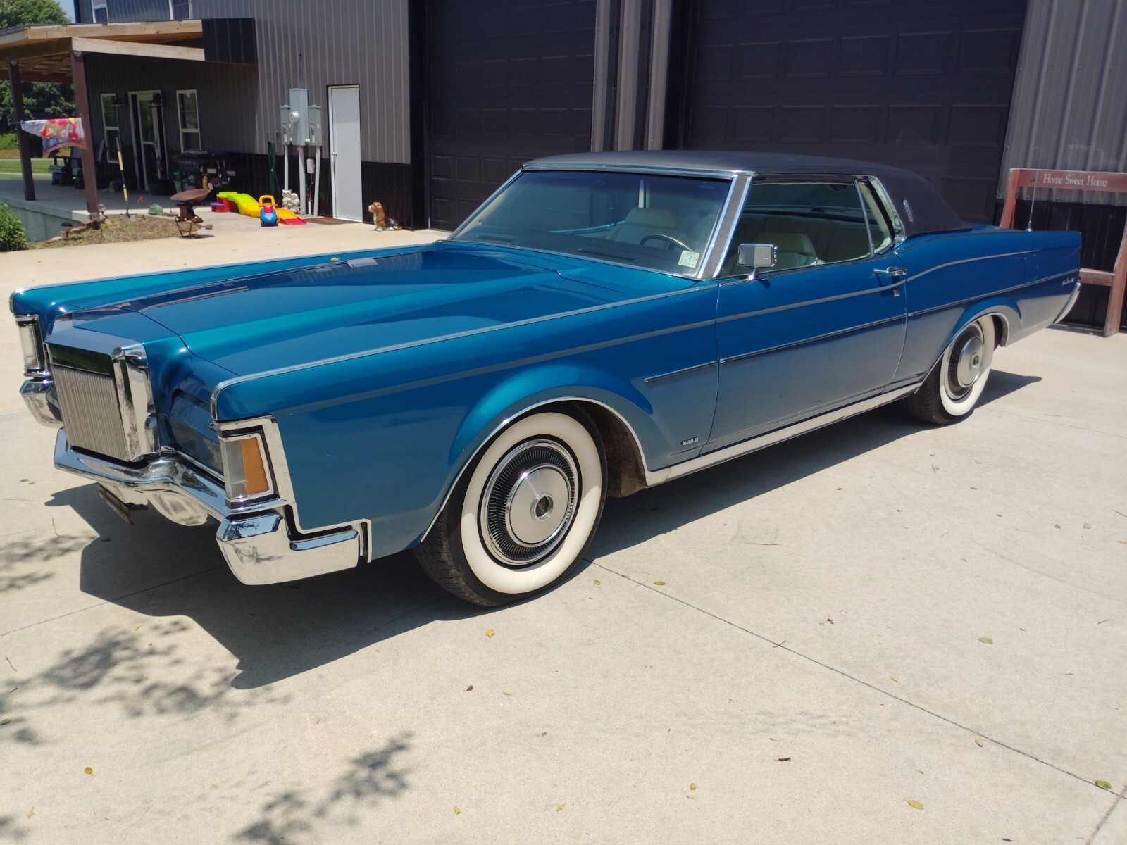 Lincoln-Mark-Series-1970-Coupe-2