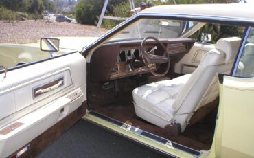 Lincoln-Mark-Series-1973-Coupe-10