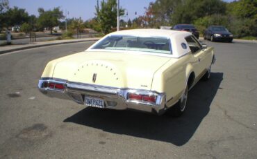 Lincoln-Mark-Series-1973-Coupe-18