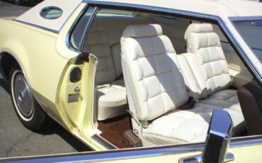 Lincoln-Mark-Series-1973-Coupe-20