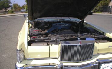 Lincoln-Mark-Series-1973-Coupe-23