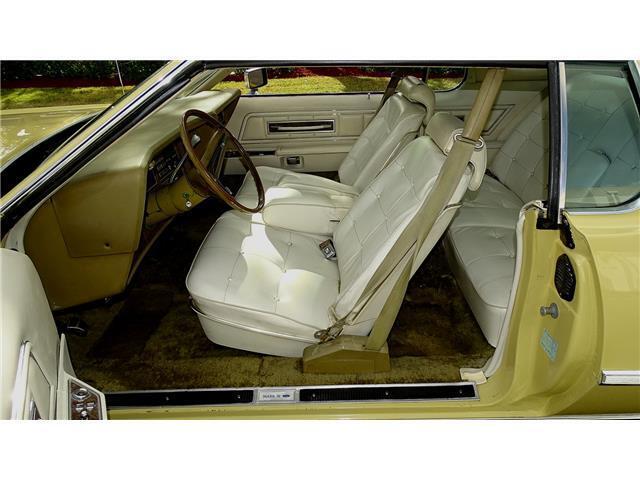 Lincoln-Mark-Series-1974-2-DOOR-COUPE-13