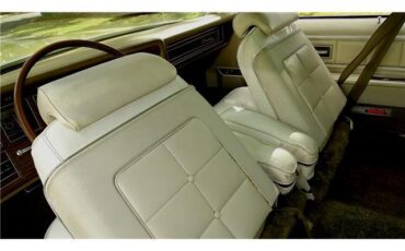 Lincoln-Mark-Series-1974-2-DOOR-COUPE-17
