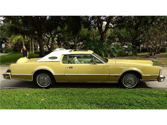 Lincoln-Mark-Series-1974-2-DOOR-COUPE-3
