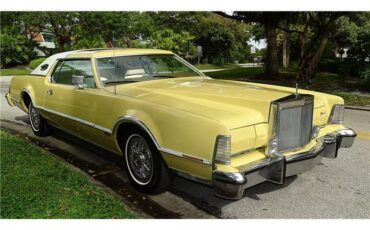 Lincoln-Mark-Series-1974-2-DOOR-COUPE-7