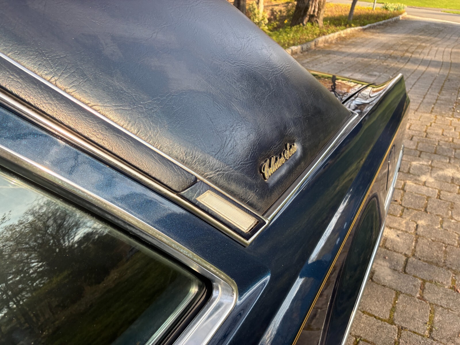 Lincoln-Mark-Series-1979-17