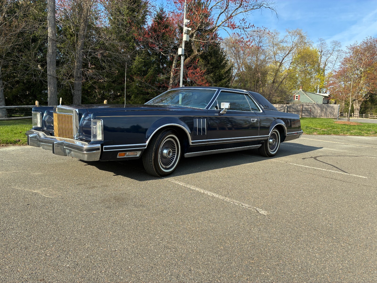 Lincoln-Mark-Series-1979-22