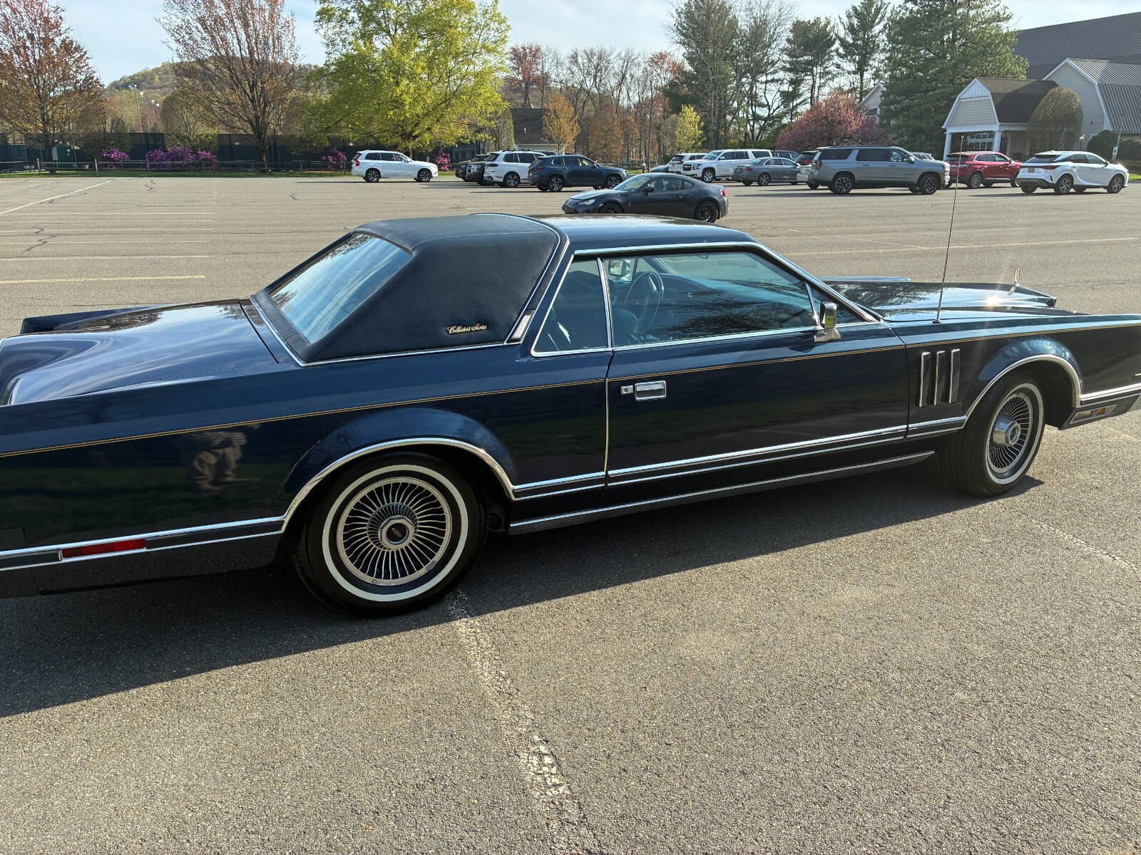Lincoln-Mark-Series-1979-24