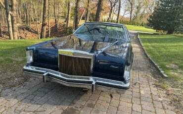 Lincoln-Mark-Series-1979-4