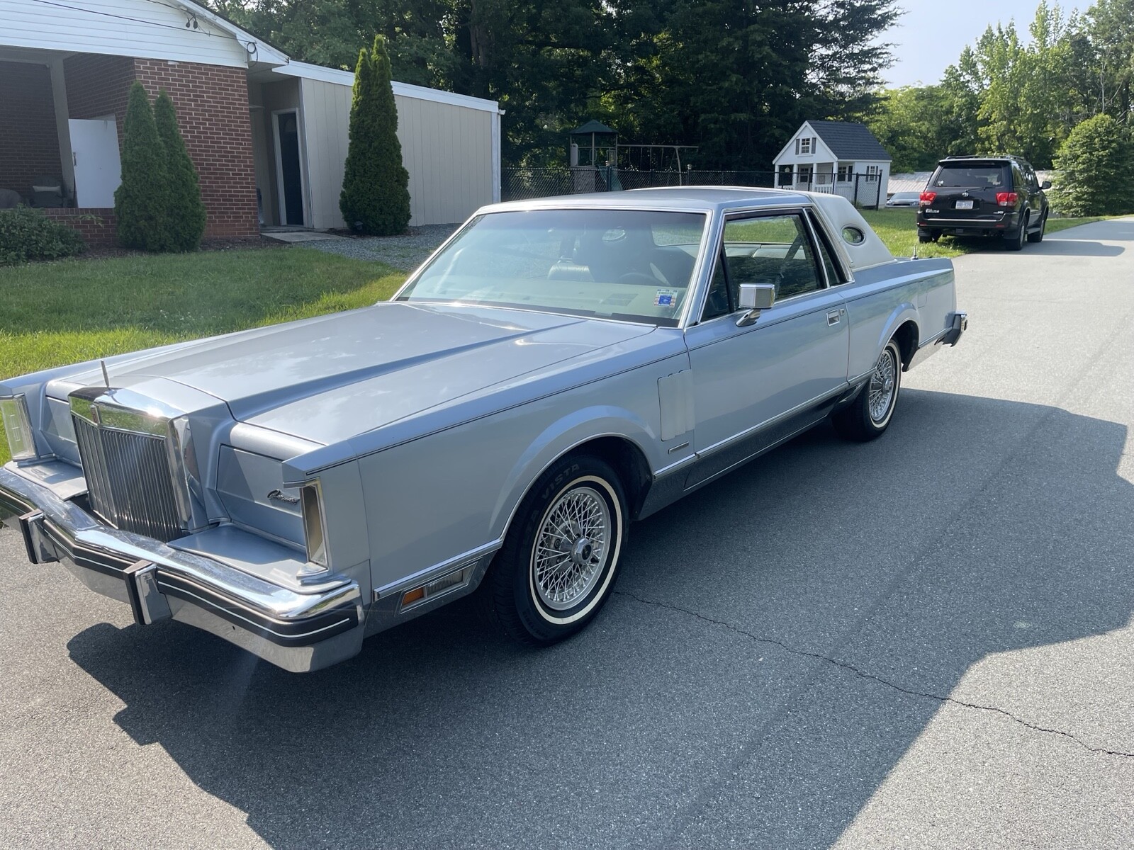 Lincoln Mark Series 1983