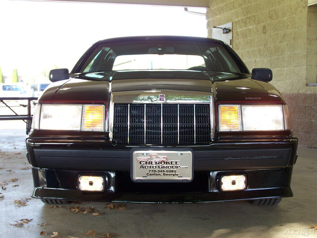 Lincoln-Mark-Series-1990-Coupe-11