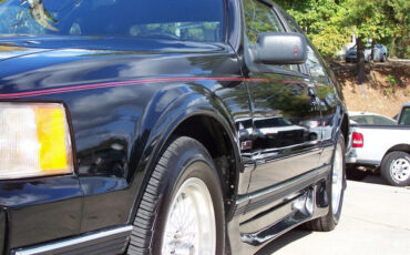 Lincoln-Mark-Series-1990-Coupe-20