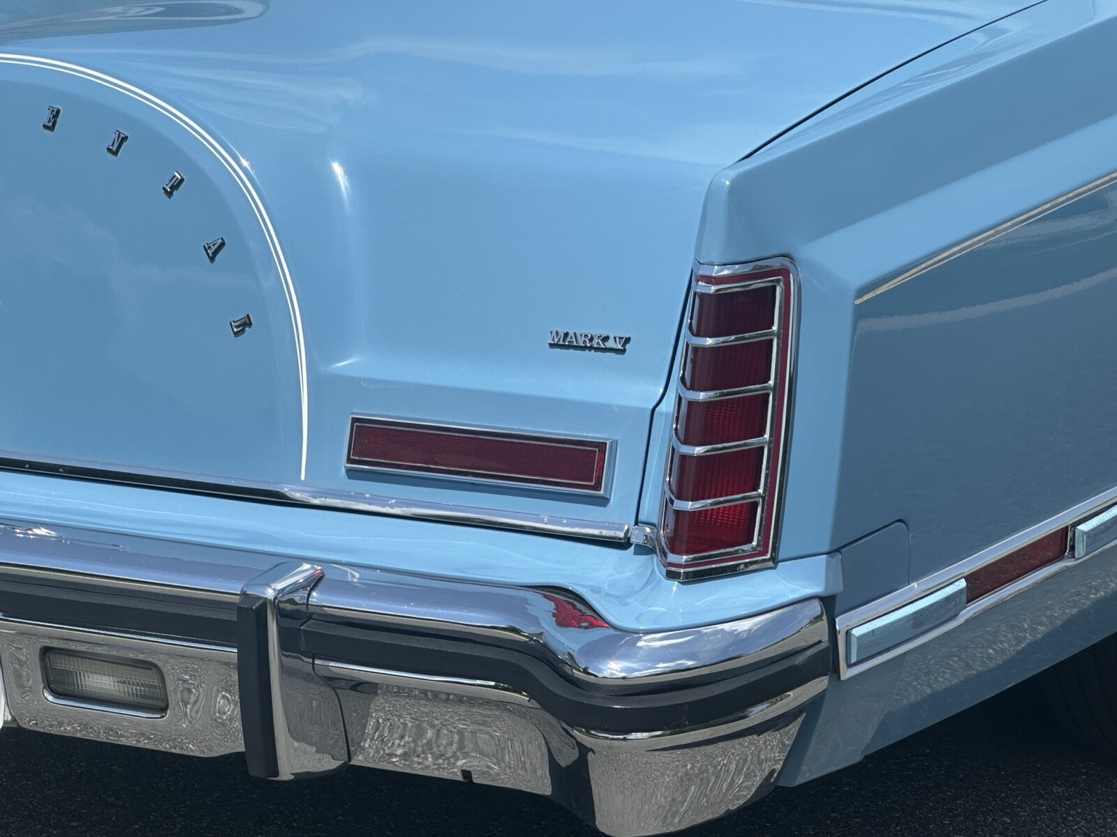 Lincoln-Mark-V-1979-26