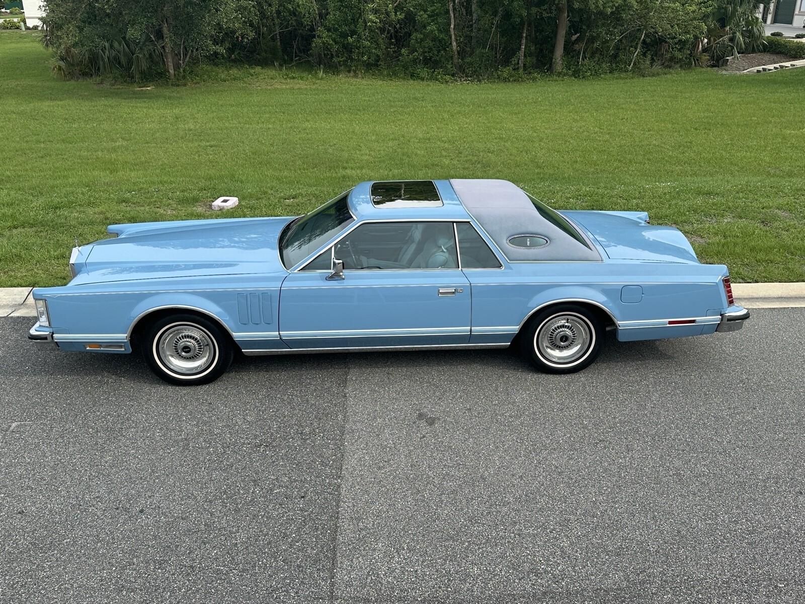 Lincoln-Mark-V-1979-6