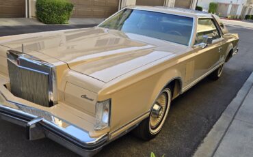 Lincoln-Mark-V-1979-Coupe-1