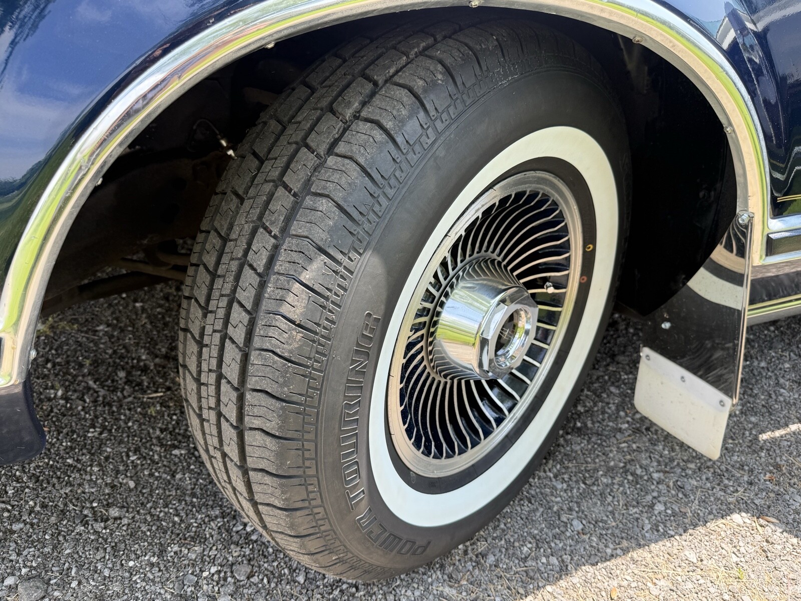 Lincoln-Mark-V-1979-Coupe-10