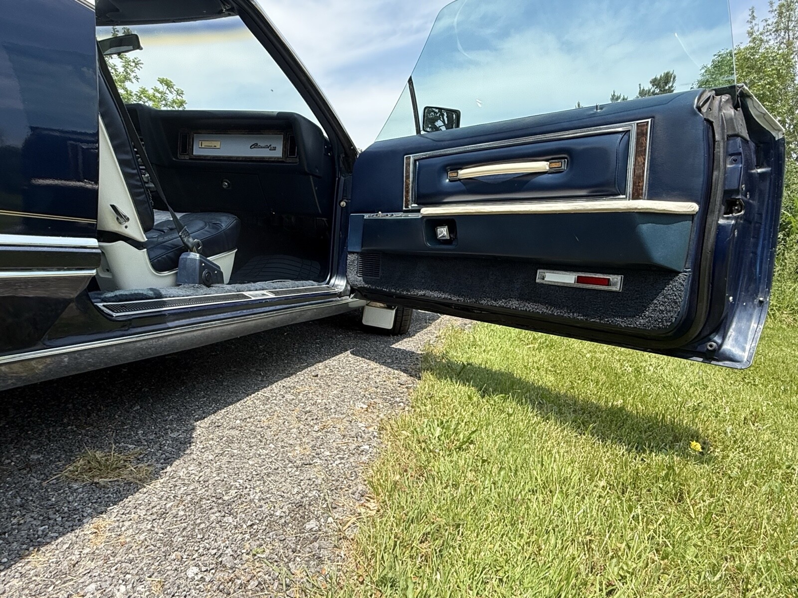 Lincoln-Mark-V-1979-Coupe-11