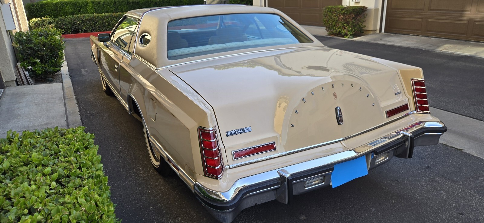 Lincoln-Mark-V-1979-Coupe-3