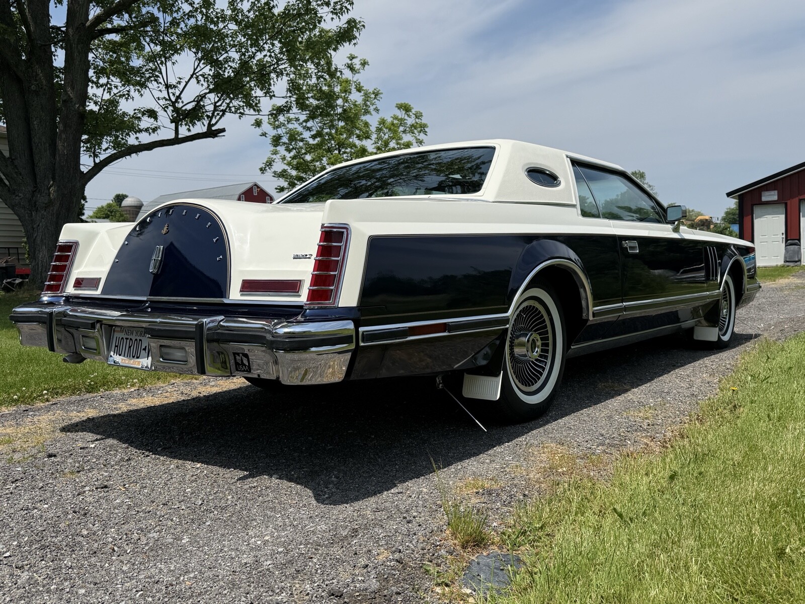 Lincoln-Mark-V-1979-Coupe-4