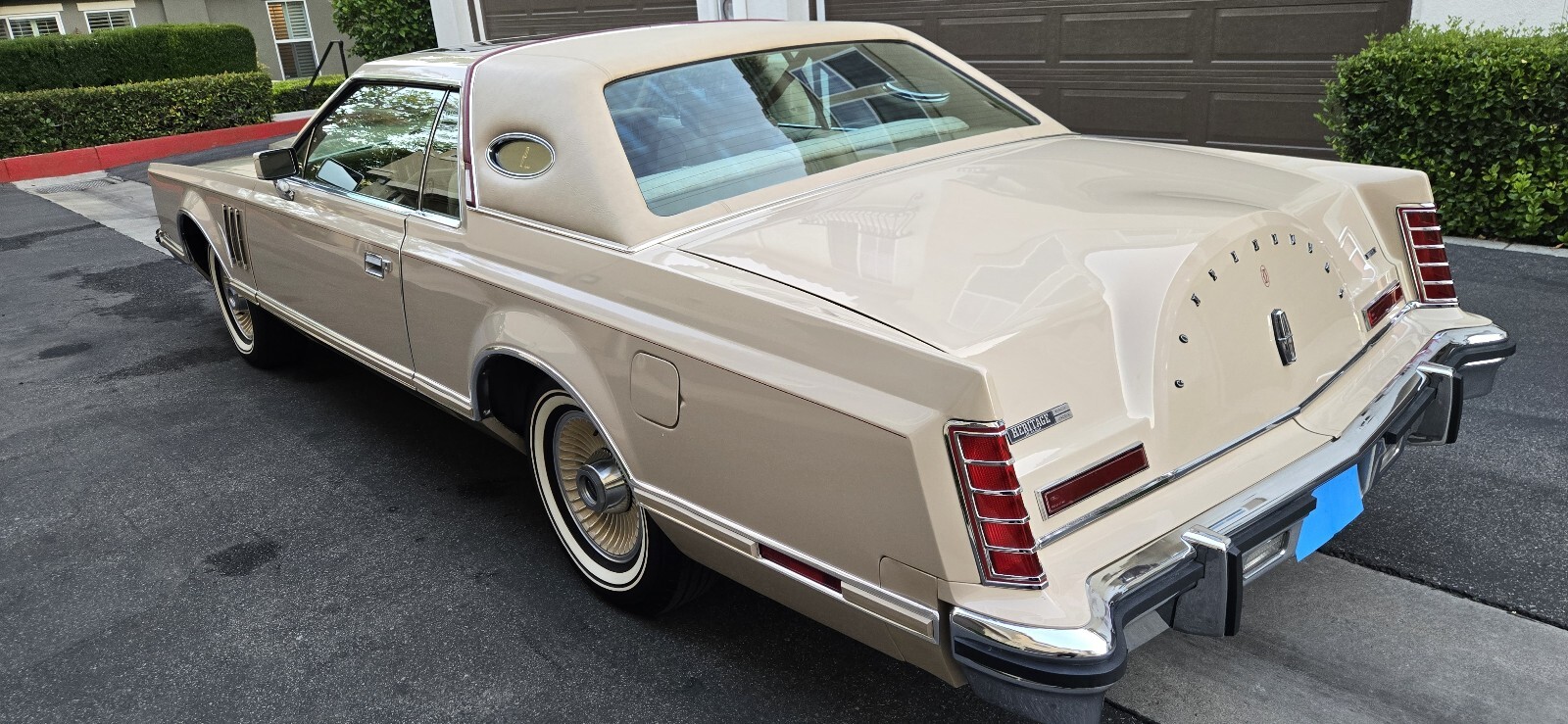 Lincoln-Mark-V-1979-Coupe-6