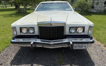 Lincoln-Mark-V-1979-Coupe-7