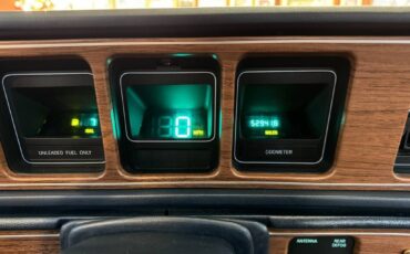 Lincoln-Mark-vii-1988-blue-16