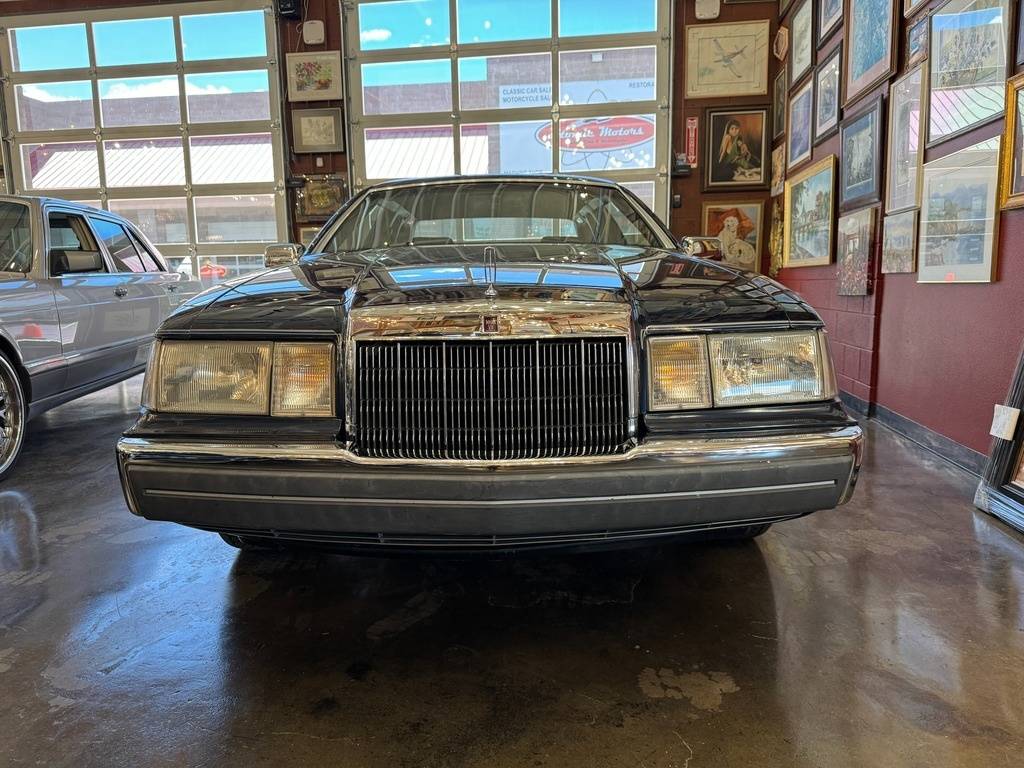 Lincoln-Mark-vii-1988-blue-3