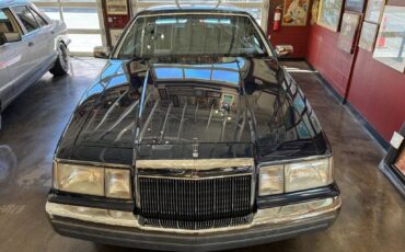 Lincoln-Mark-vii-1988-blue-4