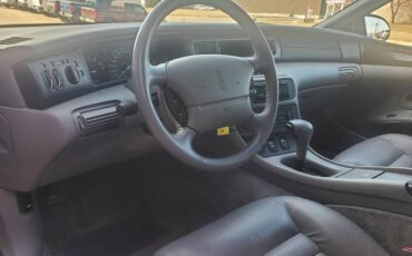 Lincoln-Mark-viii-1993-16