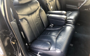 Lincoln-Town-Car-1993-Sedan-20