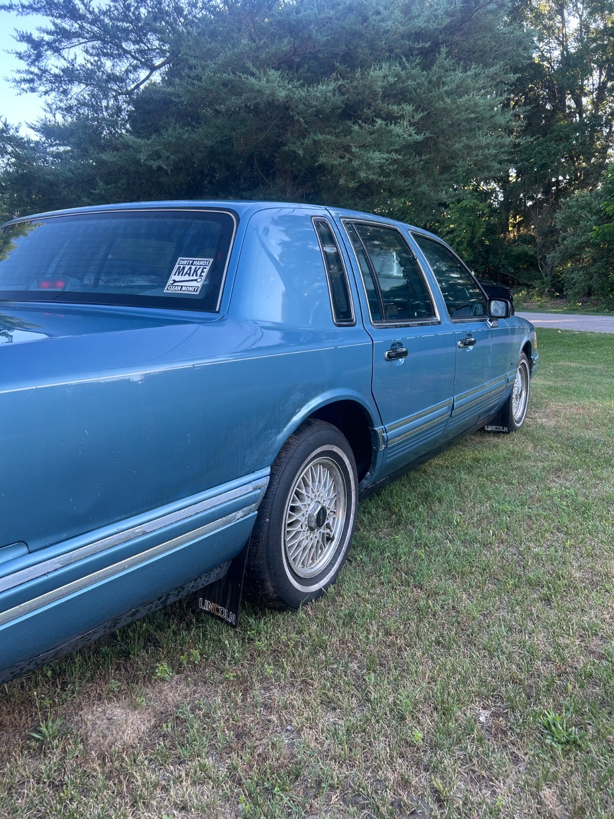 Lincoln-Town-Car-1993-Sedan-5
