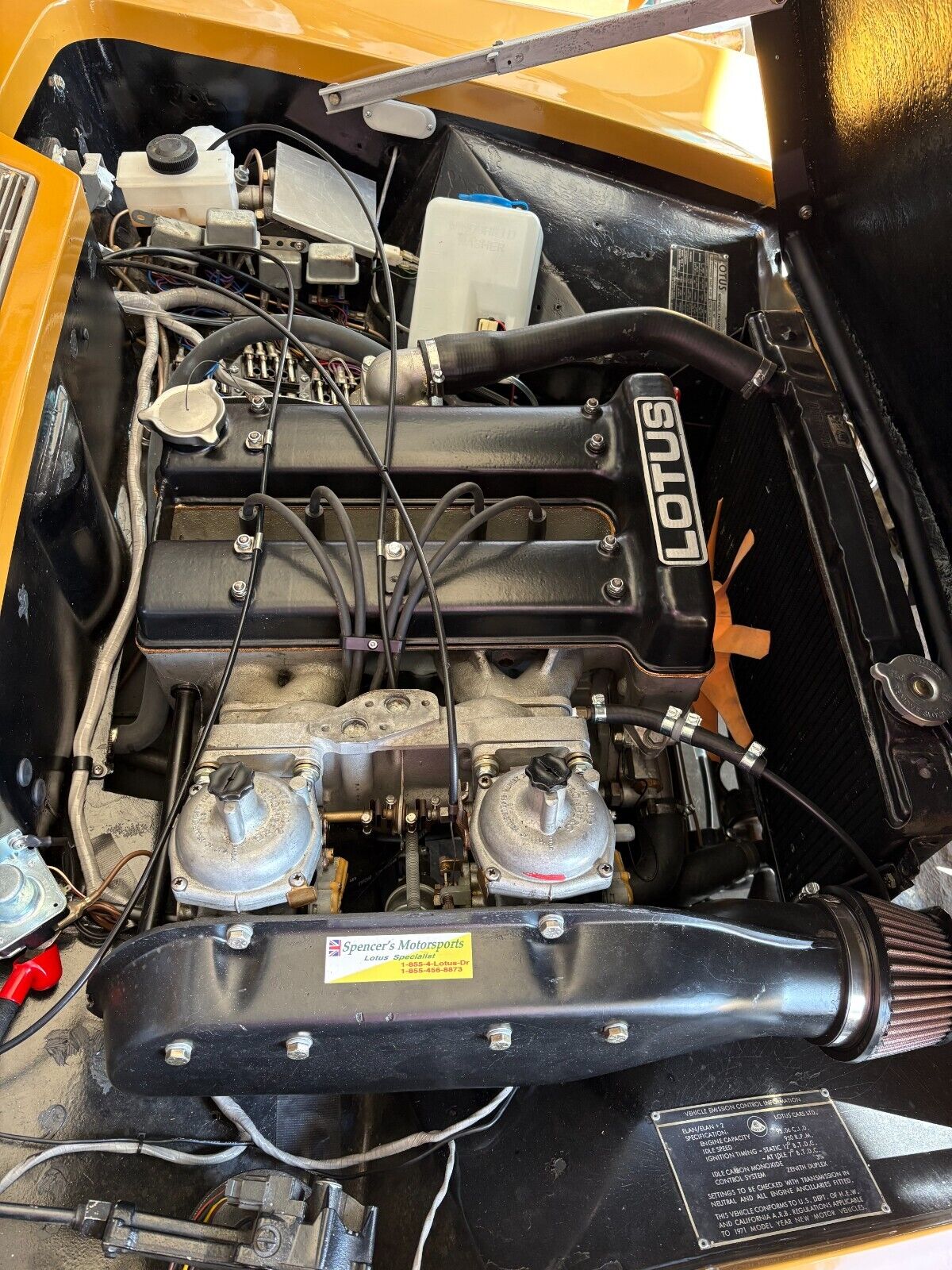Lotus-Elan-1971-Coupe-8