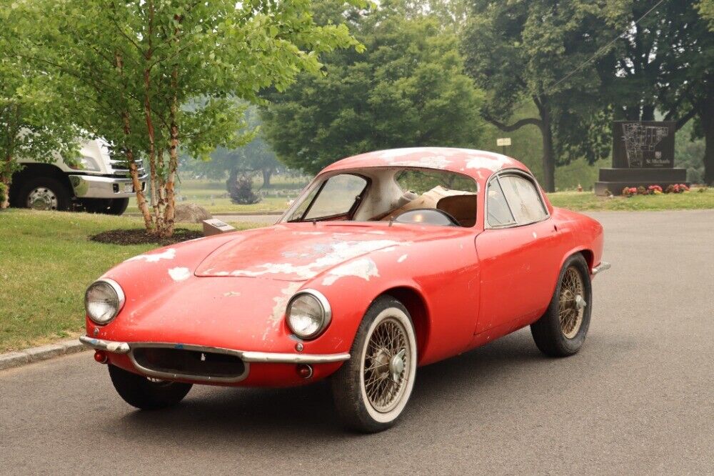 Lotus-Elite-1960-Coupe-1