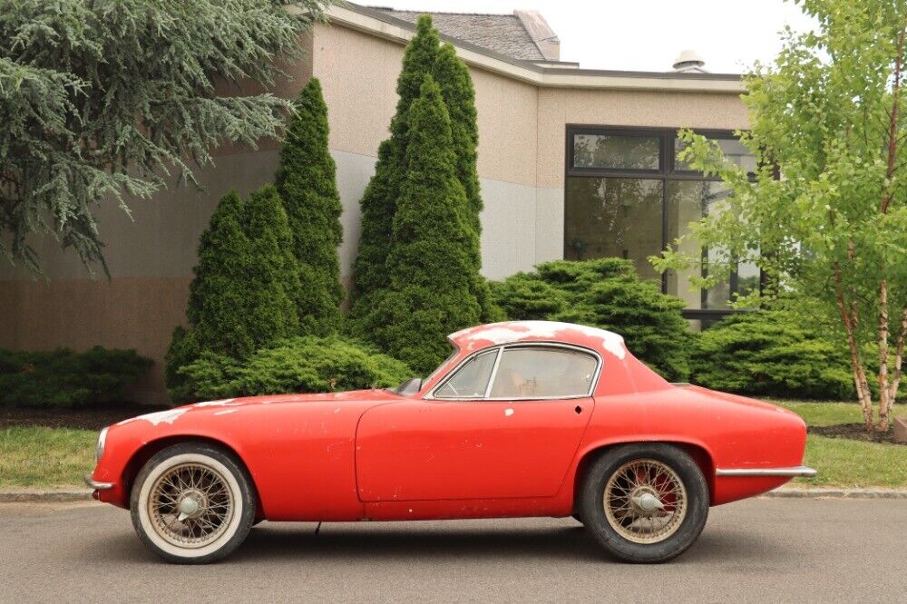 Lotus-Elite-1960-Coupe-3