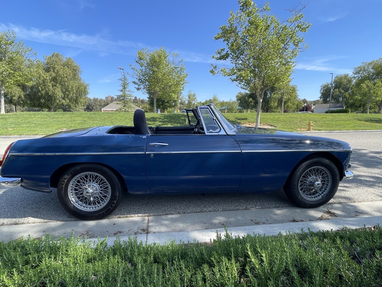 MG B 1965 Convertible