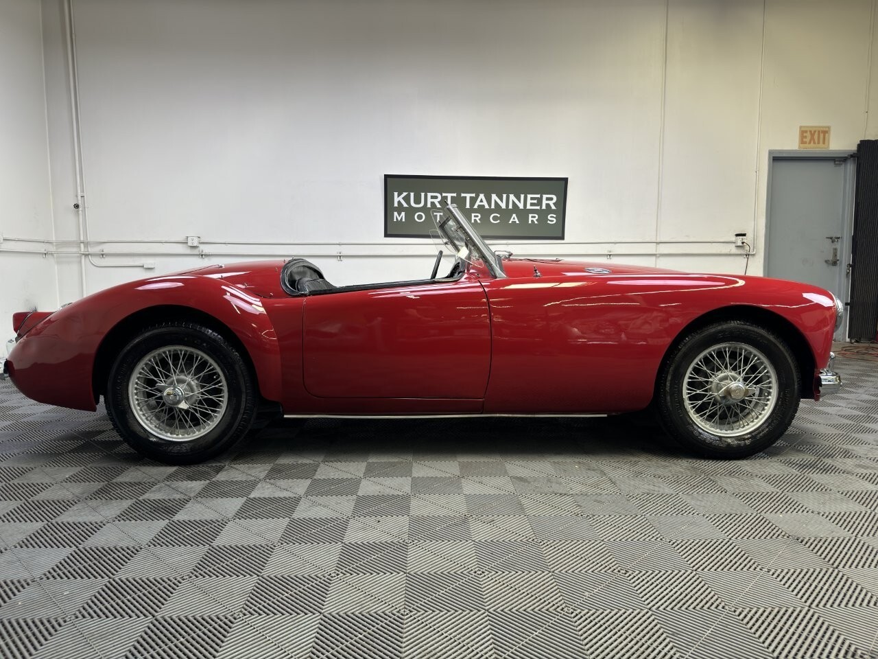 MG-MGA-1959-Convertible-1
