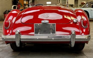 MG-MGA-1959-Convertible-3