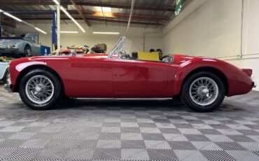 MG-MGA-1959-Convertible-6