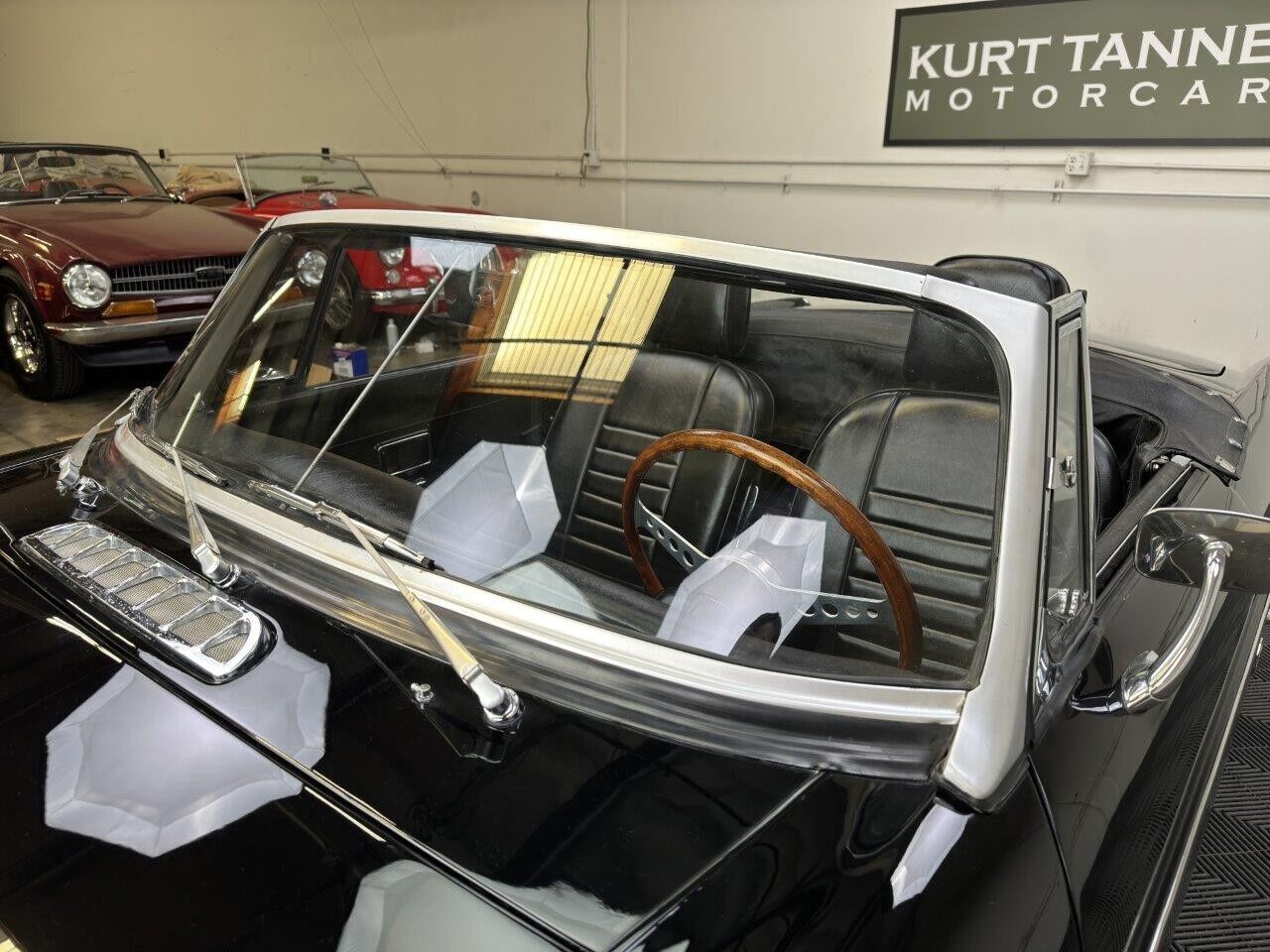 MG-MGB-1969-Convertible-10