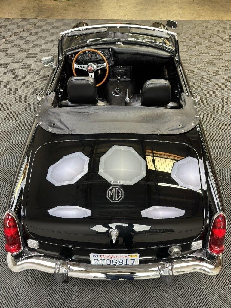 MG-MGB-1969-Convertible-11