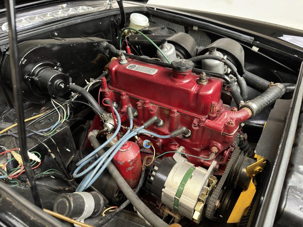 MG-MGB-1969-Convertible-28