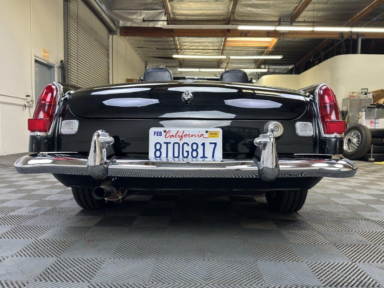 MG-MGB-1969-Convertible-3