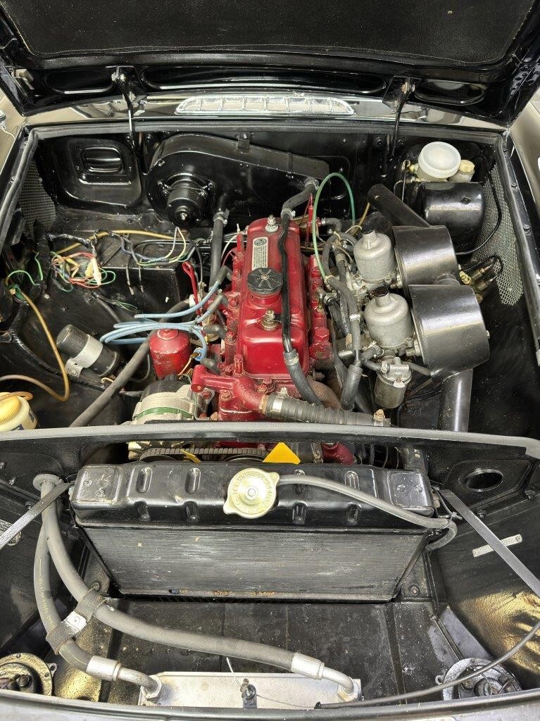 MG-MGB-1969-Convertible-31