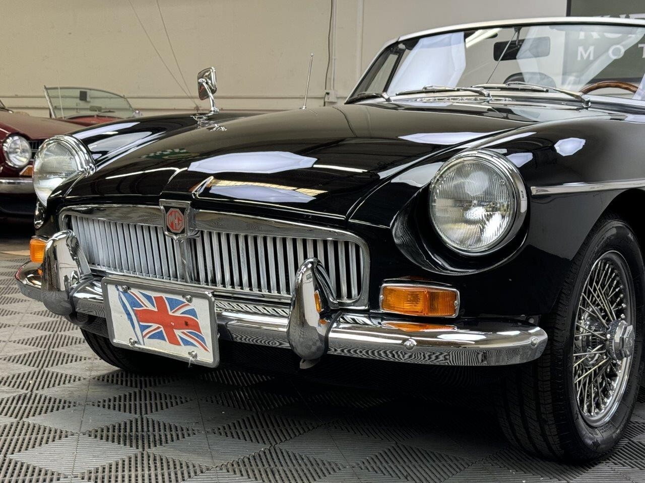 MG-MGB-1969-Convertible-7