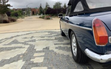 MG-MGB-1973-Roadster-13