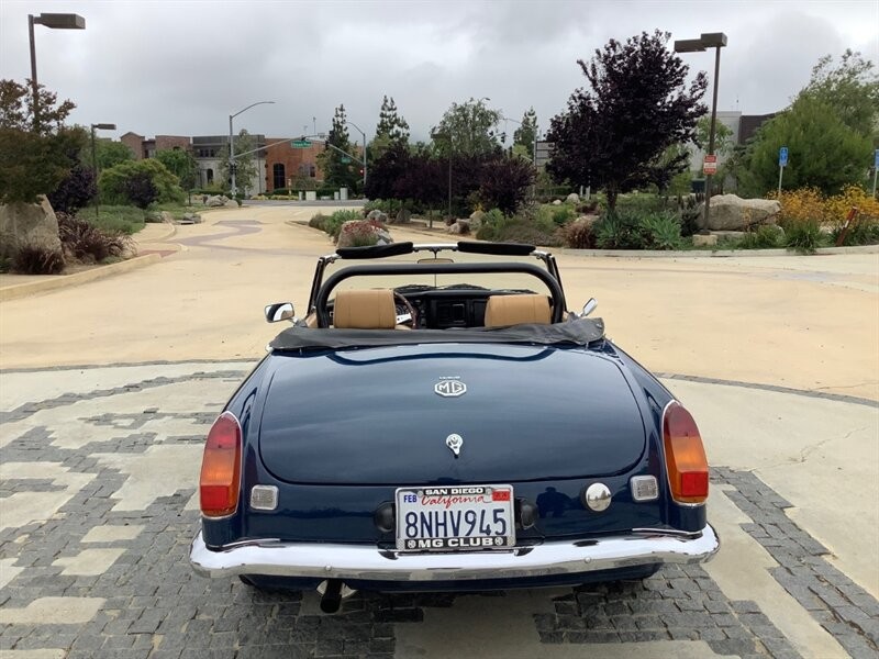 MG-MGB-1973-Roadster-16