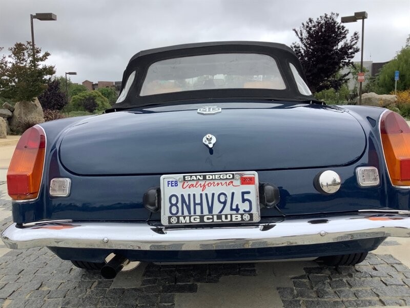 MG-MGB-1973-Roadster-18