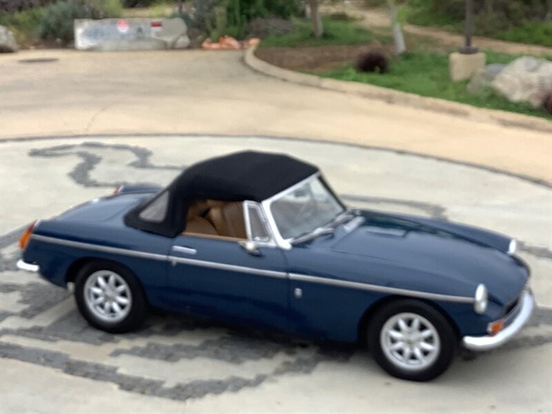 MG-MGB-1973-Roadster-22
