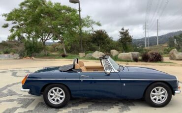 MG-MGB-1973-Roadster-4