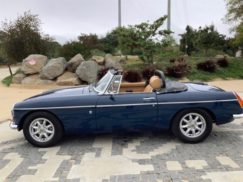 MG-MGB-1973-Roadster-7
